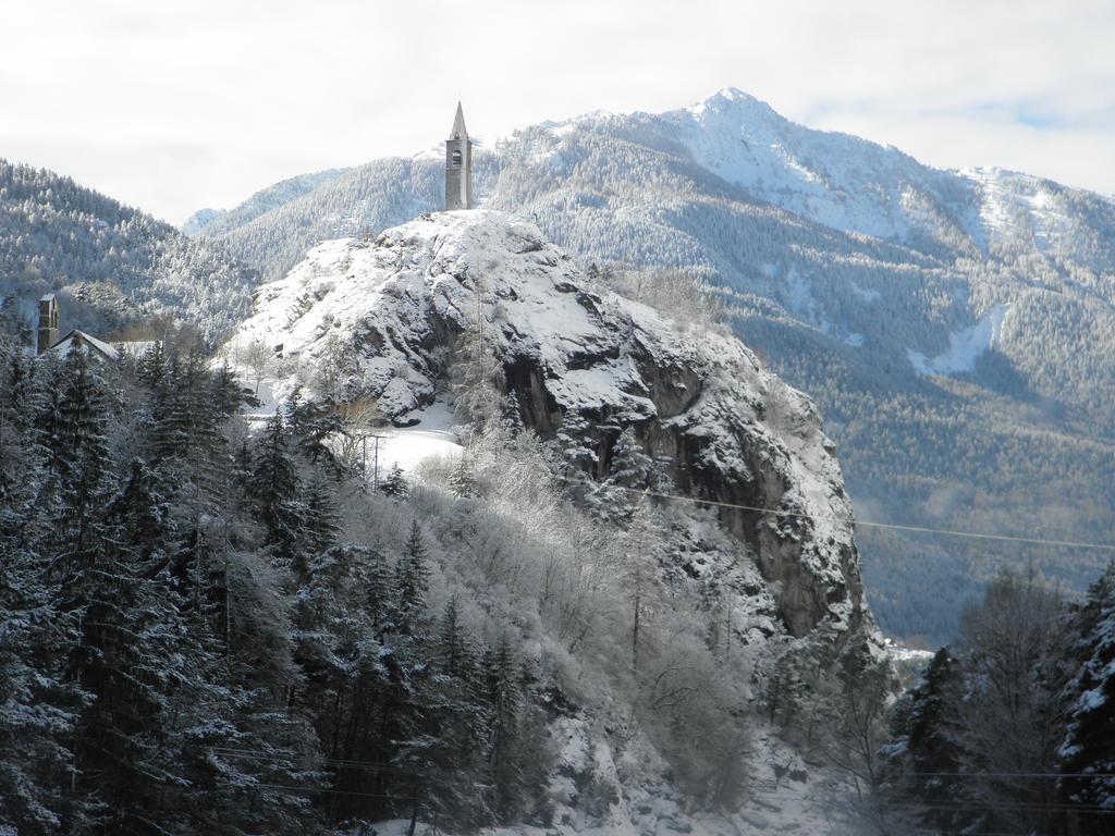 Gite Auberge Les Terres Blanches De Meolans Méolans Exterior foto